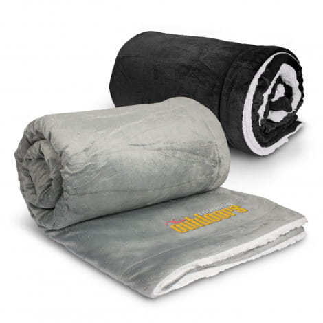 TRENDS-collection-oslo-luxury-sherpa-fleece-blanket-black-grey-112592-client-staff-gift