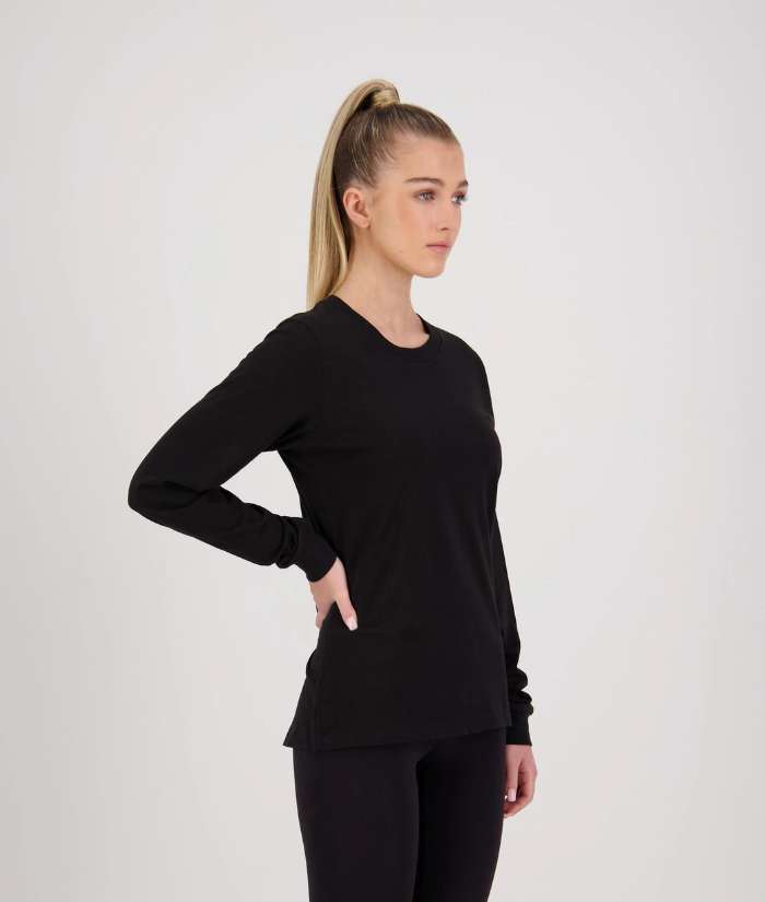 black-cloke-womens-long-sleeve-baselayer-cotton-loafer-tee-T404